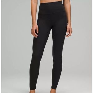 Lululemon Align leggings 28” black size 6 .